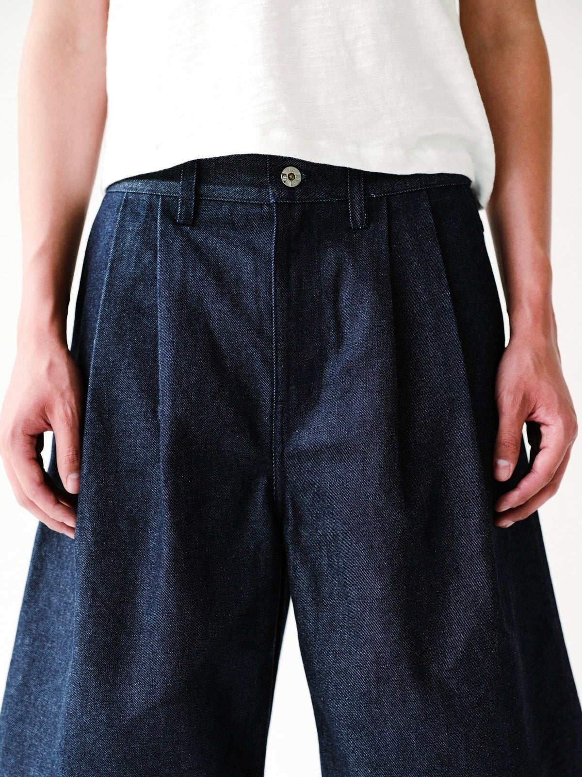 Indigo Raw Selvedge Pleated Baggy Jorts